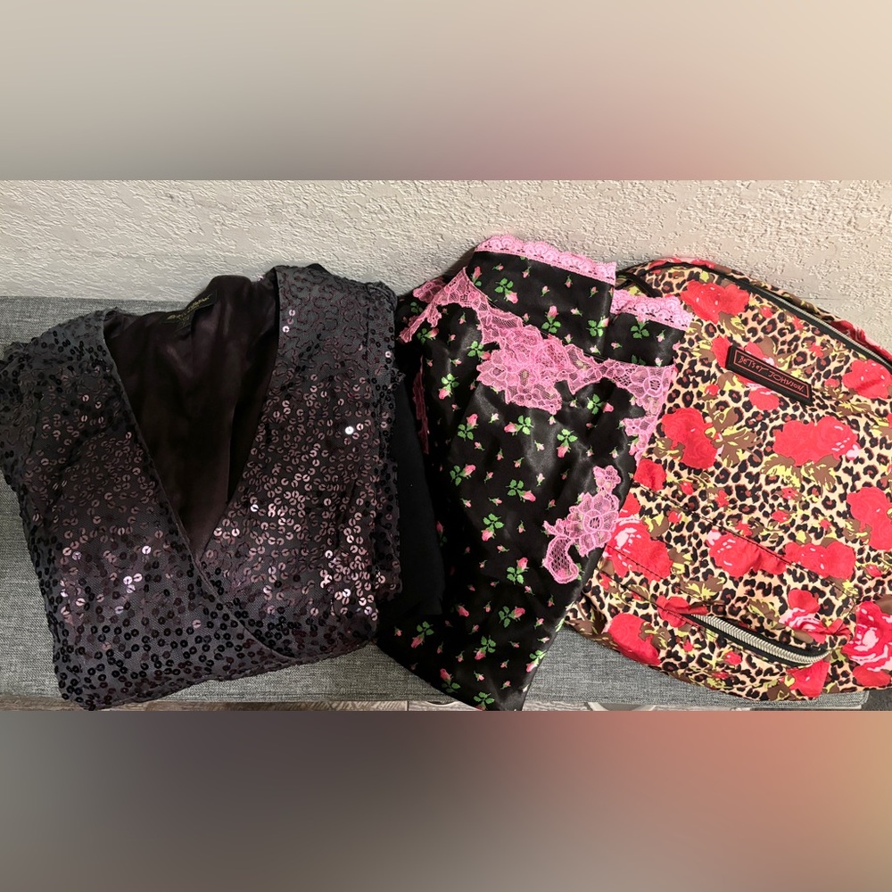 4 Piece BETSEY JOHNSON Lot: Sequin Dress, Lounge Pants, Backpack & Nightie 🌹❤️